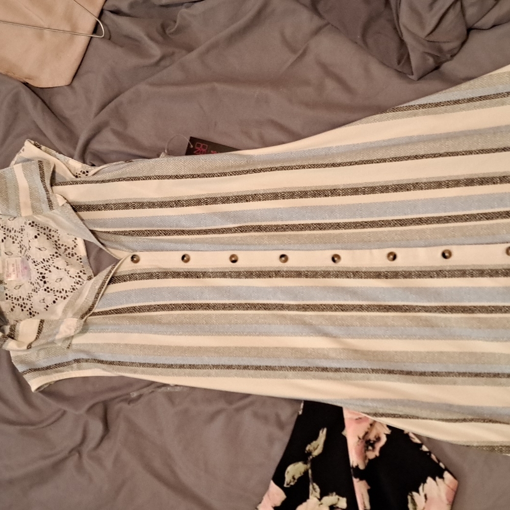 Mid short dress